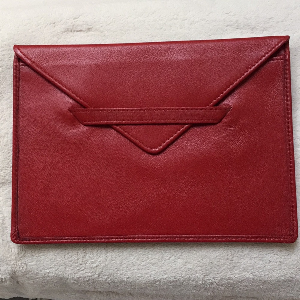 Budd Leather. Pouch